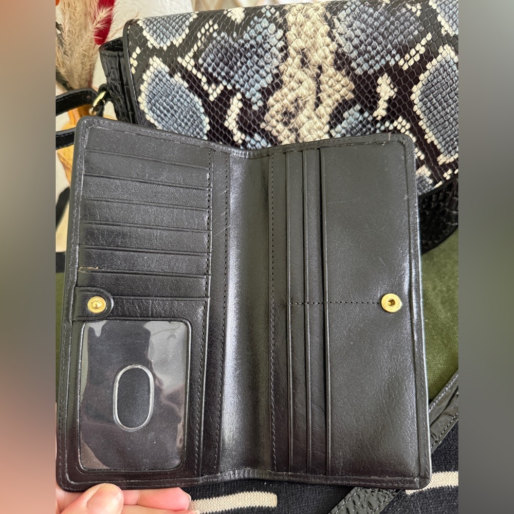 Brahmin Elegant Snake Print Crossbody Bag and Wallet Set - Picture 2 of 8